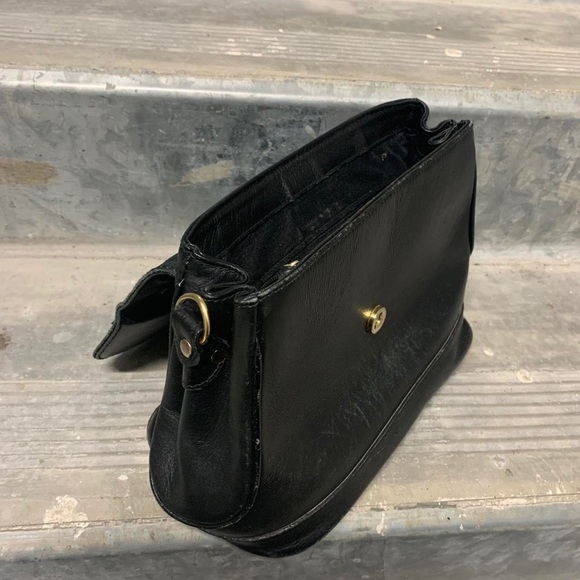 Grunge Italian Leather - Picture 4 of 4